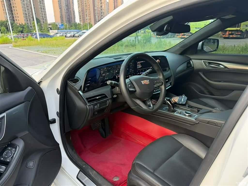 Cadillac CT5, 2024 4