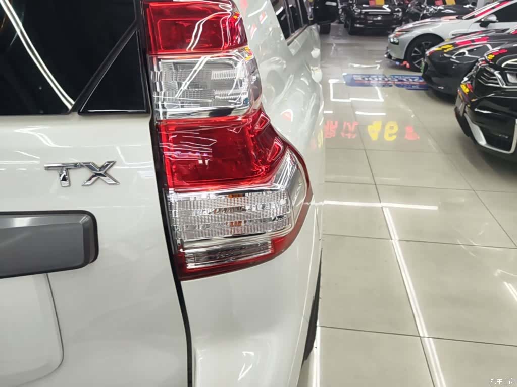 Toyota Prado, 2017 8
