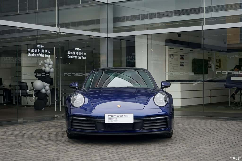 Porsche 911, 2025 все фото