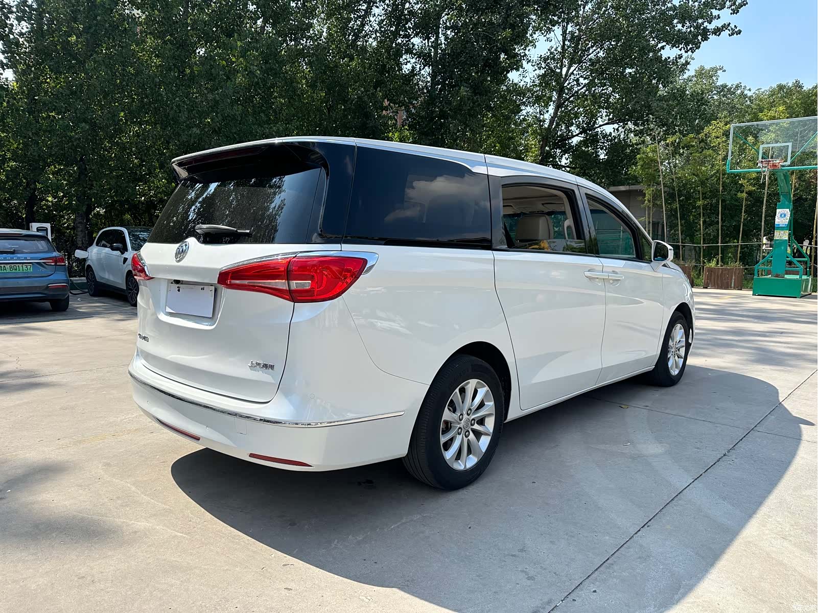 Buick GL8, 2019 все фото