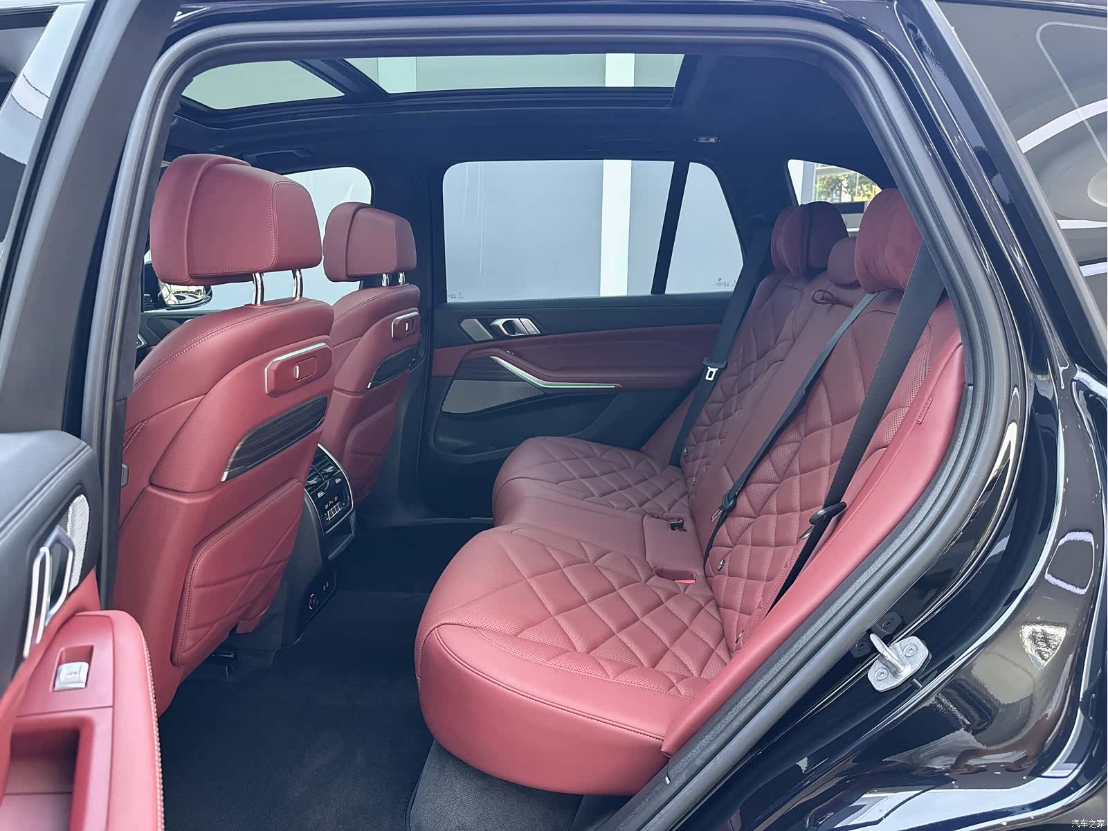 BMW X5, 2025 15