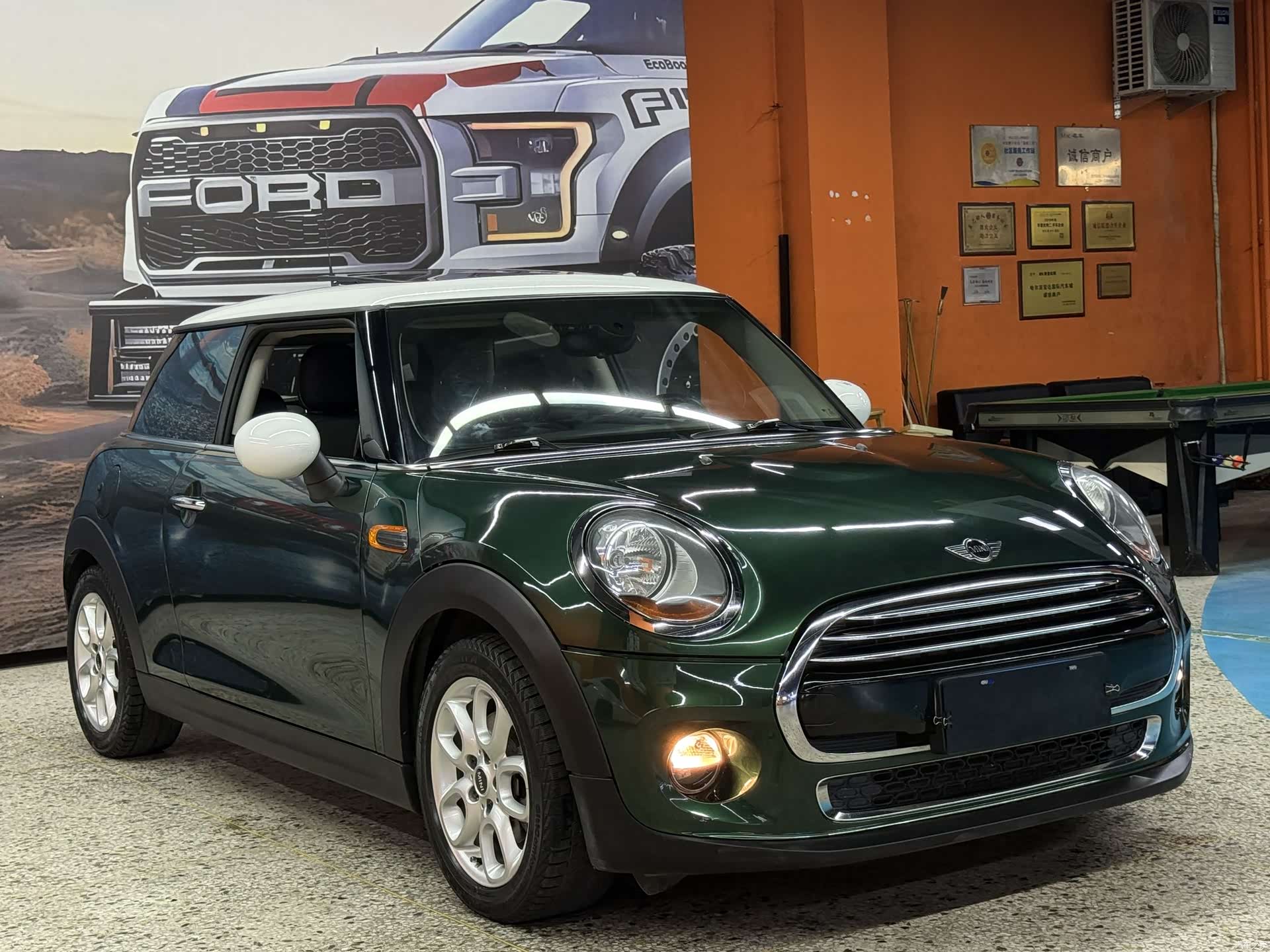 Mini Cooper, 2015 3