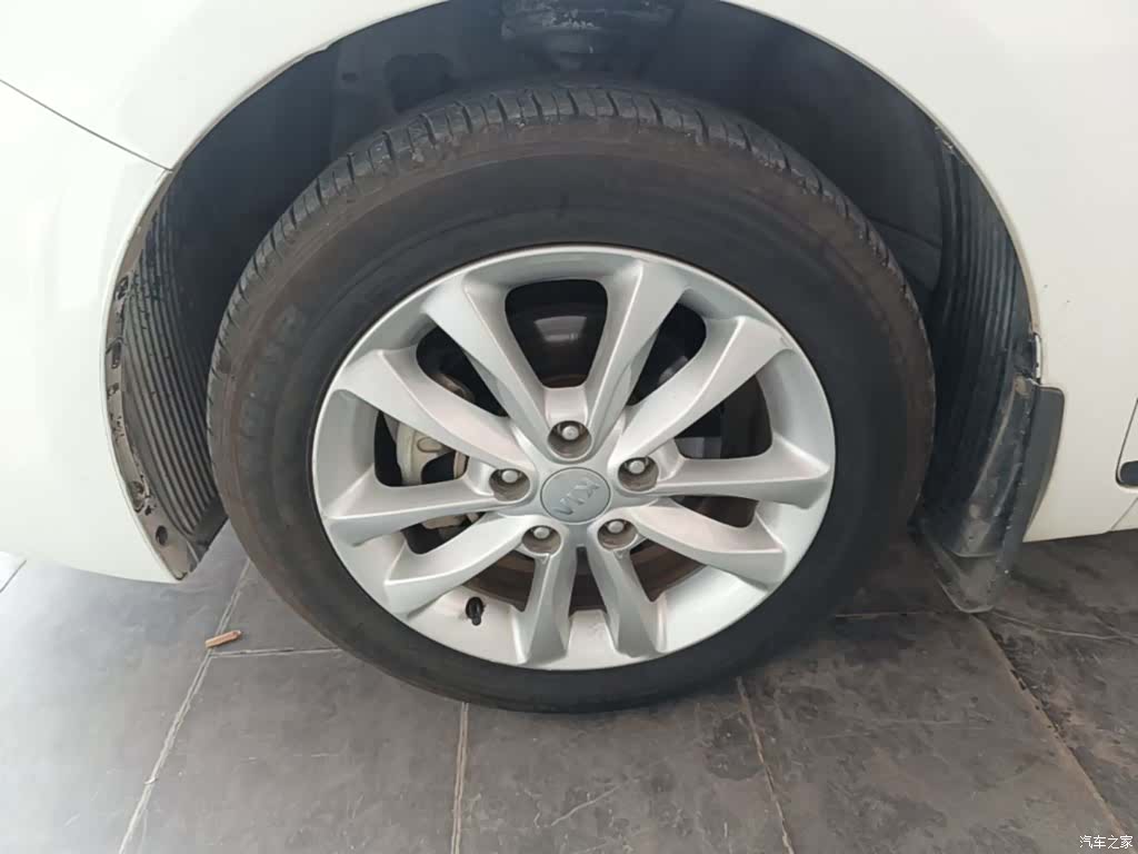 Kia K3, 2017 23
