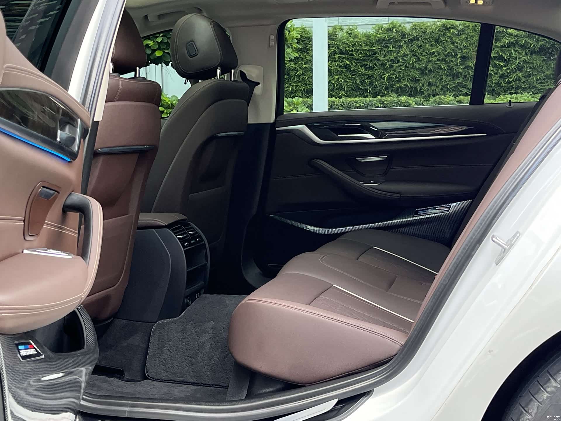 BMW 5 Series, 2021 16