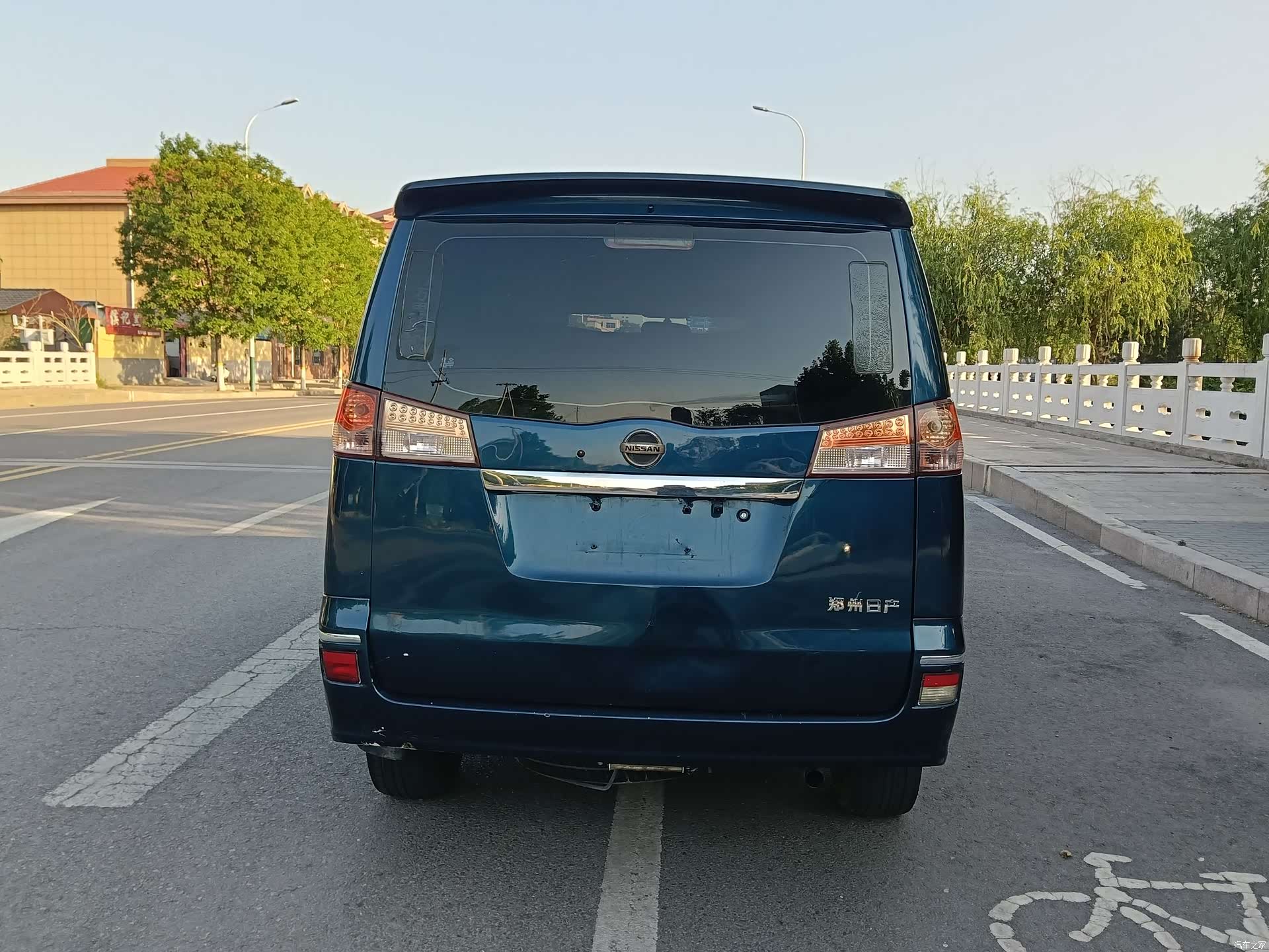 Nissan 7, 2011 6