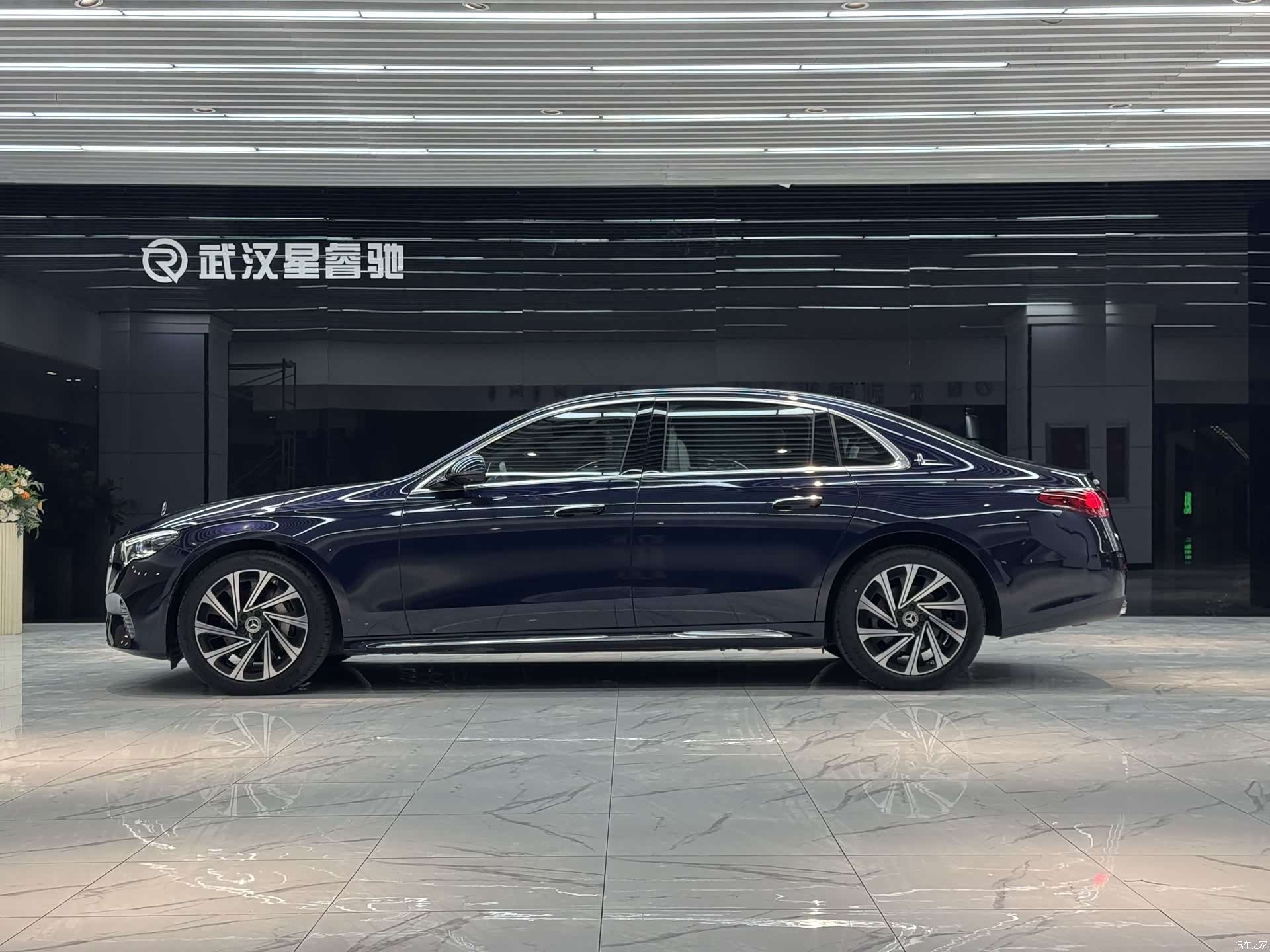 Mercedes-Benz E-Class, 2023 все фото
