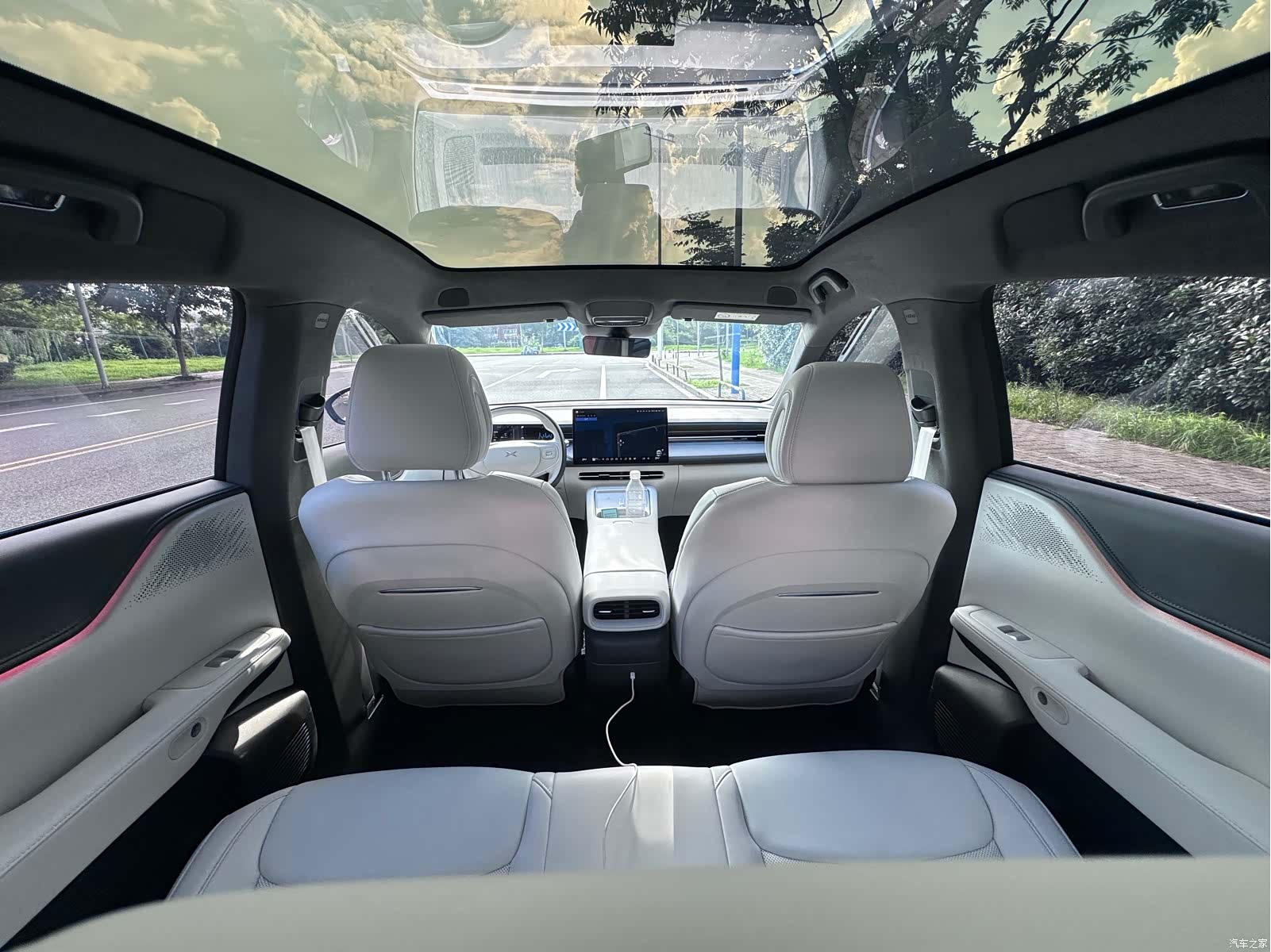 Xpeng G6, 2025 10