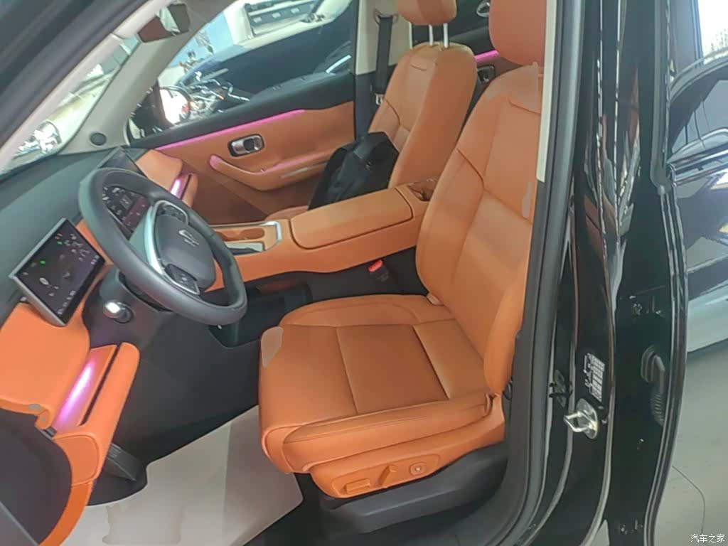 Leapmotor C16, 2025 15