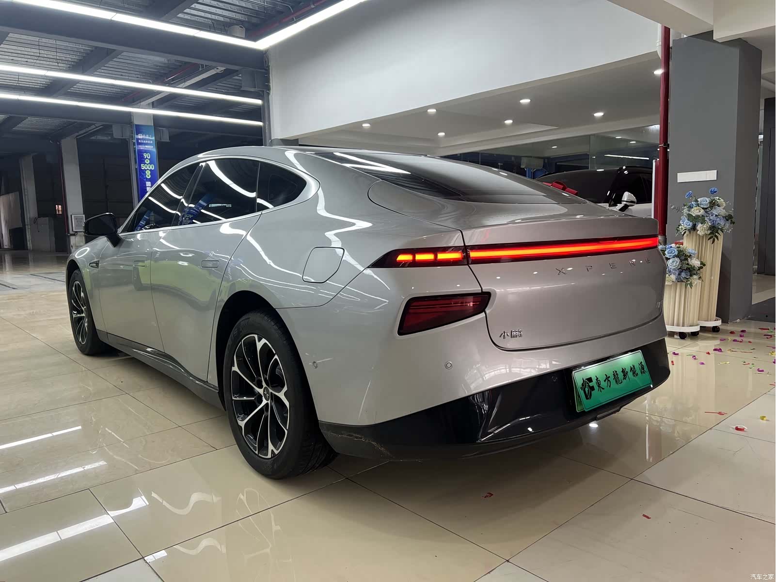 Xpeng P7, 2020 все фото