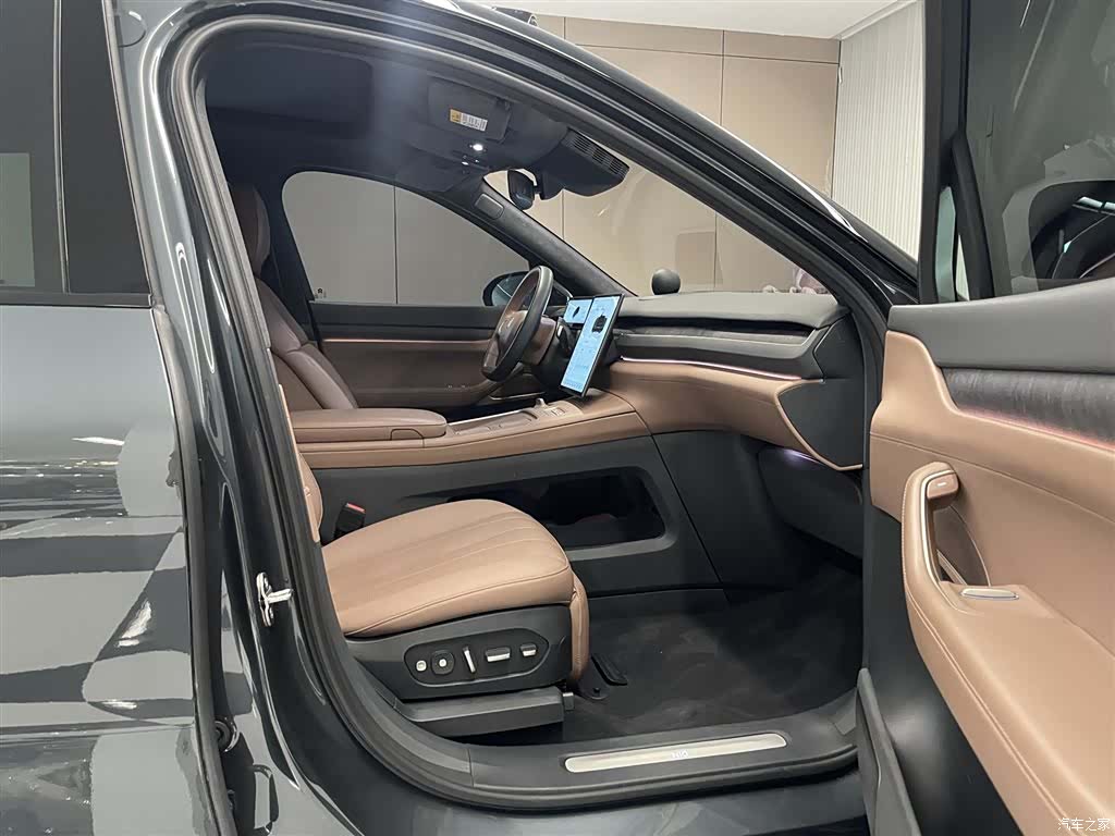 NIO ES8, 2023 17