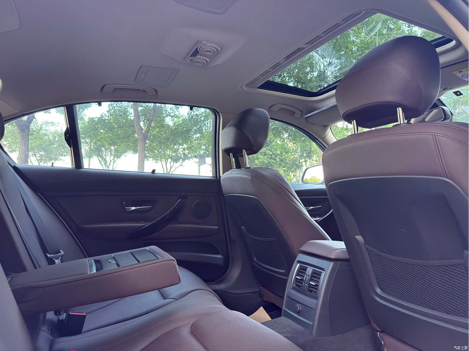 BMW 3 Series, 2019 18