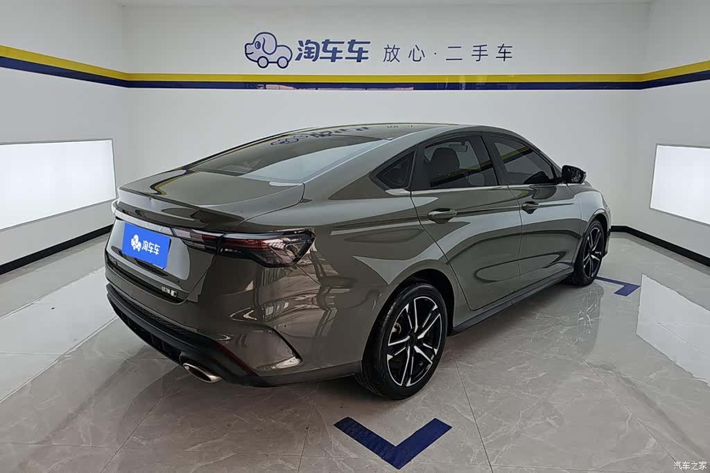 Geely Binray, 2023 3