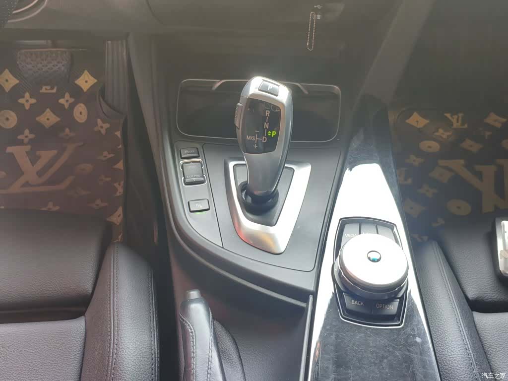 BMW 3 Series, 2018 14