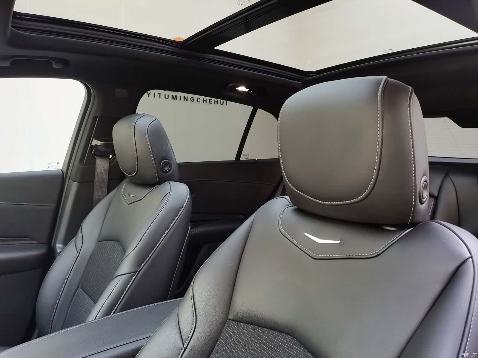 Cadillac XT4, 2021 6