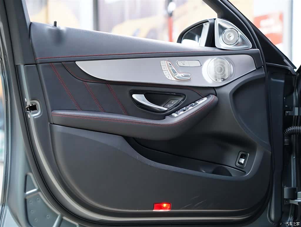 Mercedes-Benz C-Class, 2021 32