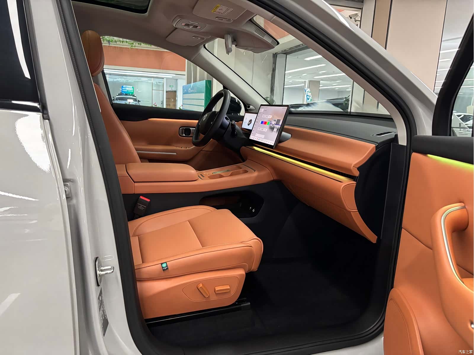 Leapmotor C10, 2025 16