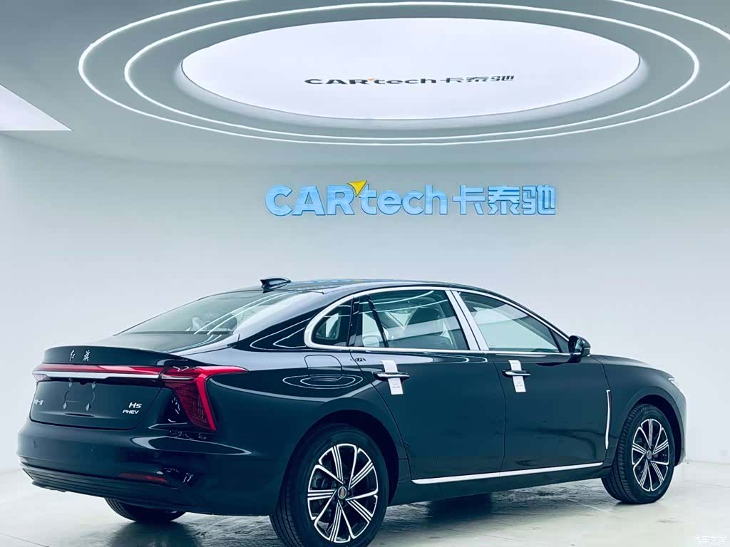 Hongqi H5, 2025 все фото