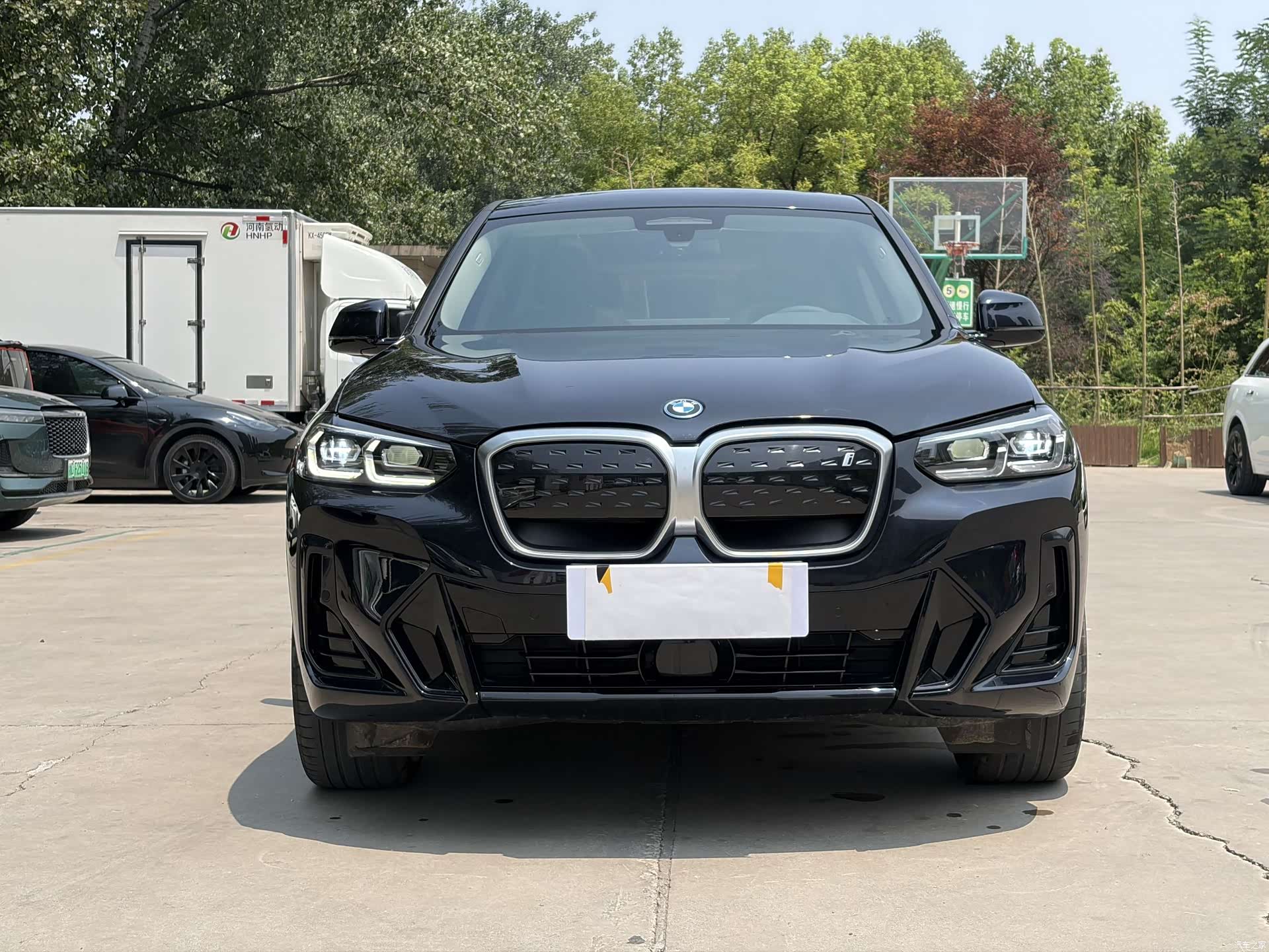 BMW iX3, 2024 2