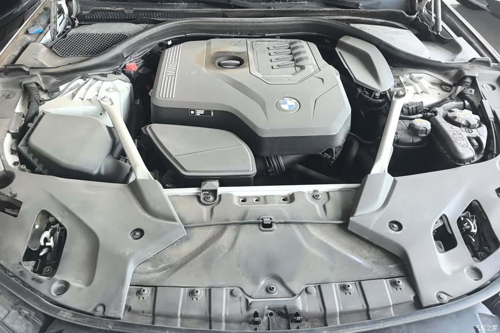 BMW 5 Series, 2022 10