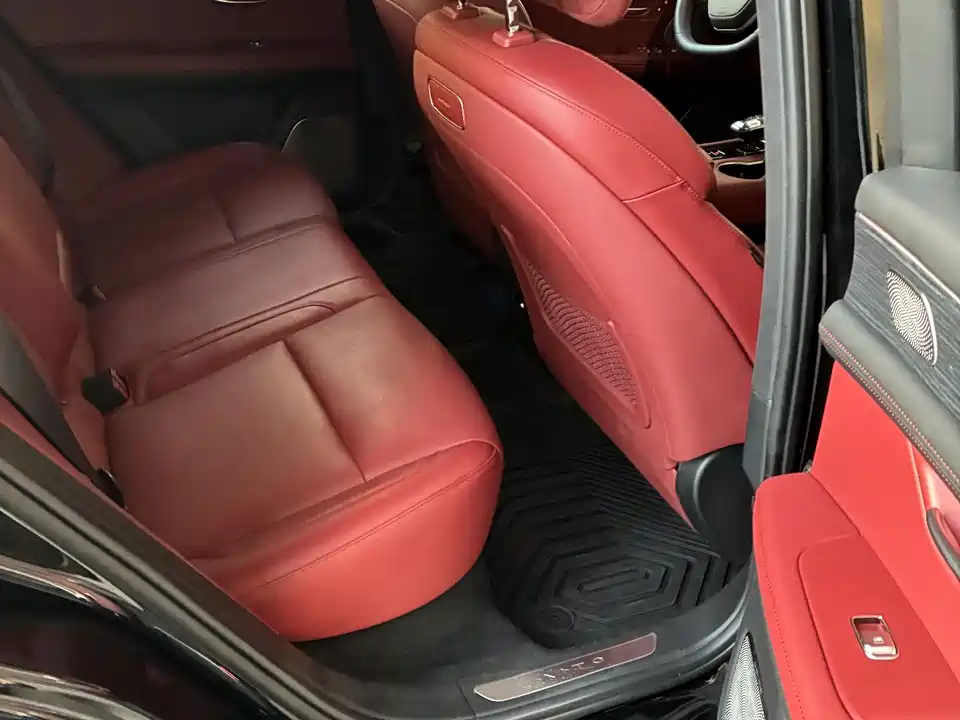 HarmonyOS Ask the world M5