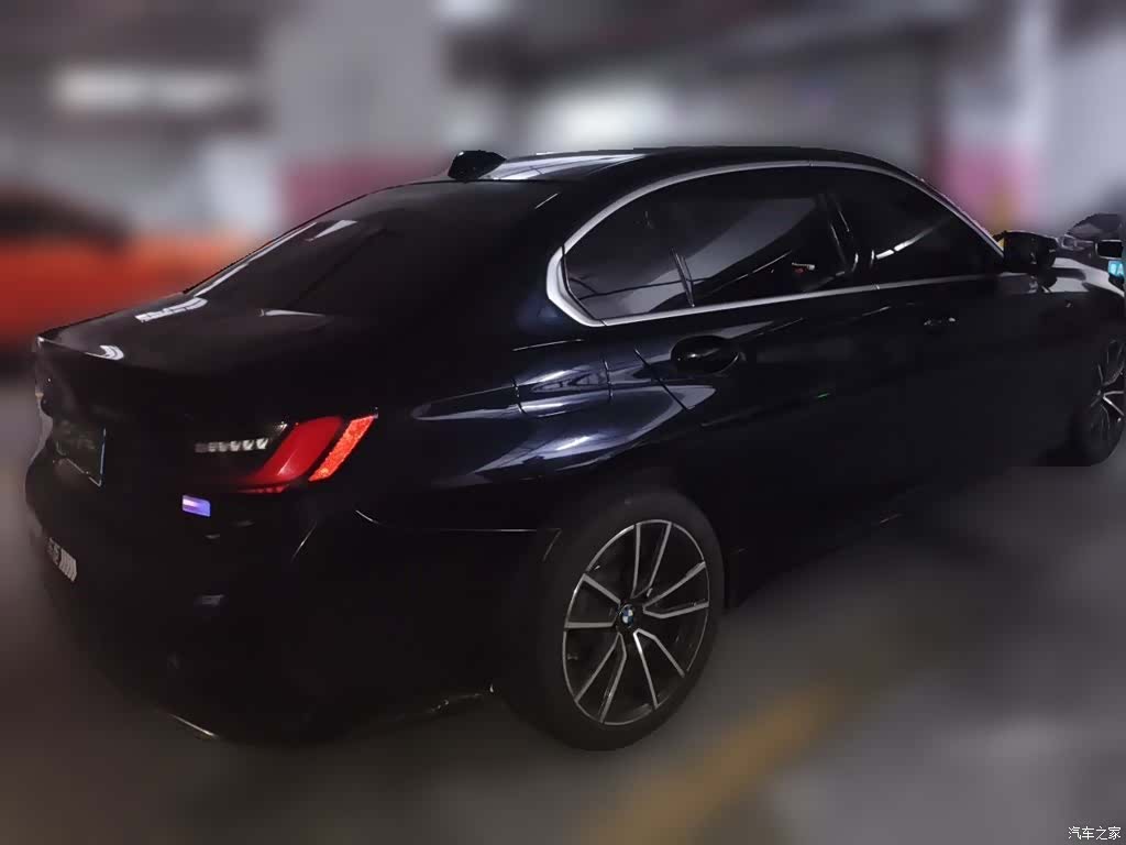 BMW 3 Series, 2022 все фото