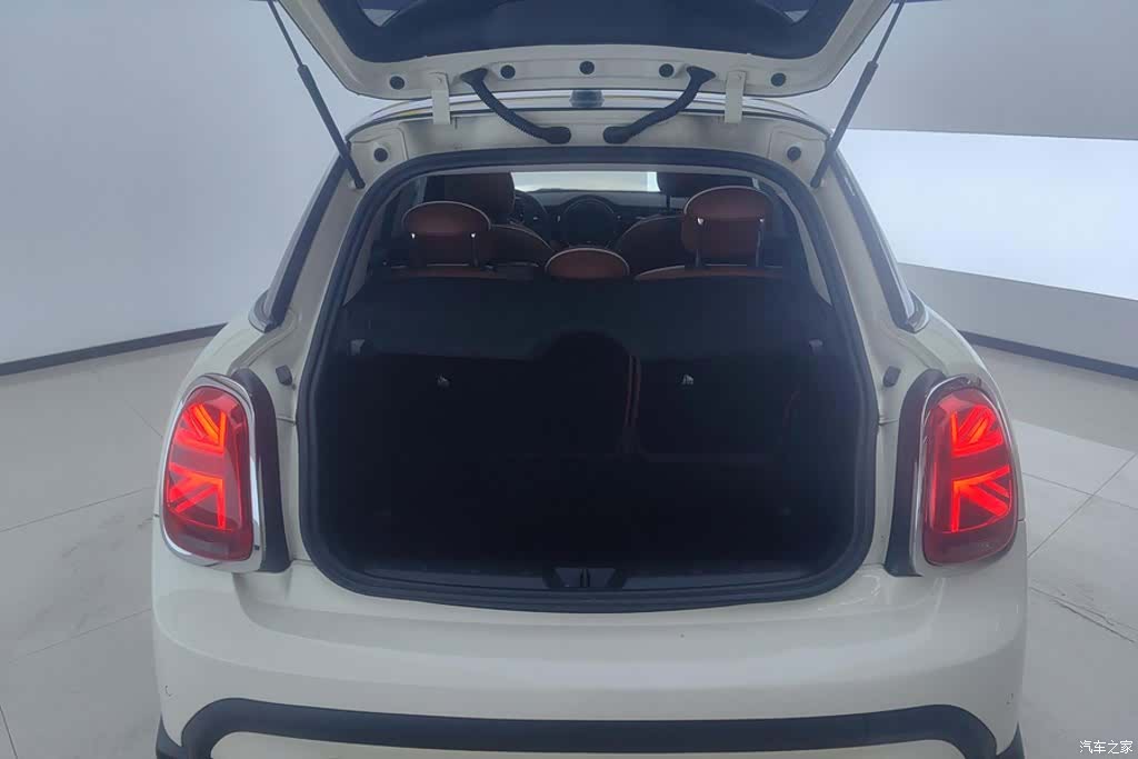 Mini Cooper, 2022 4