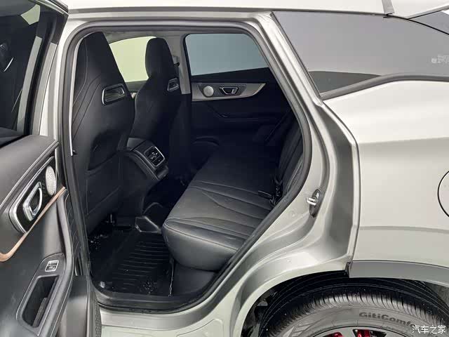 Chery Tiggo 5x, 2025 21