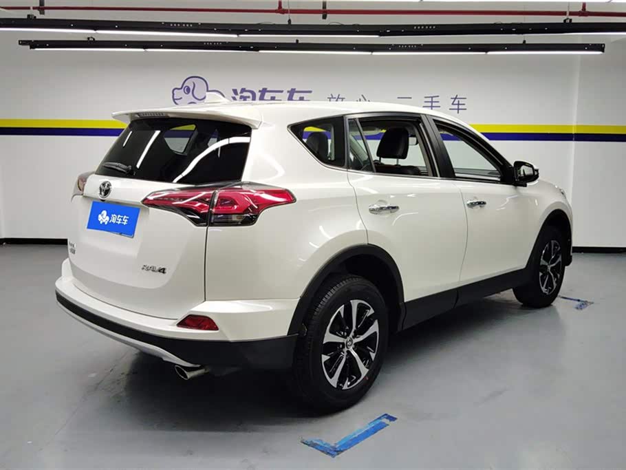 Toyota RAV4 Rongfang