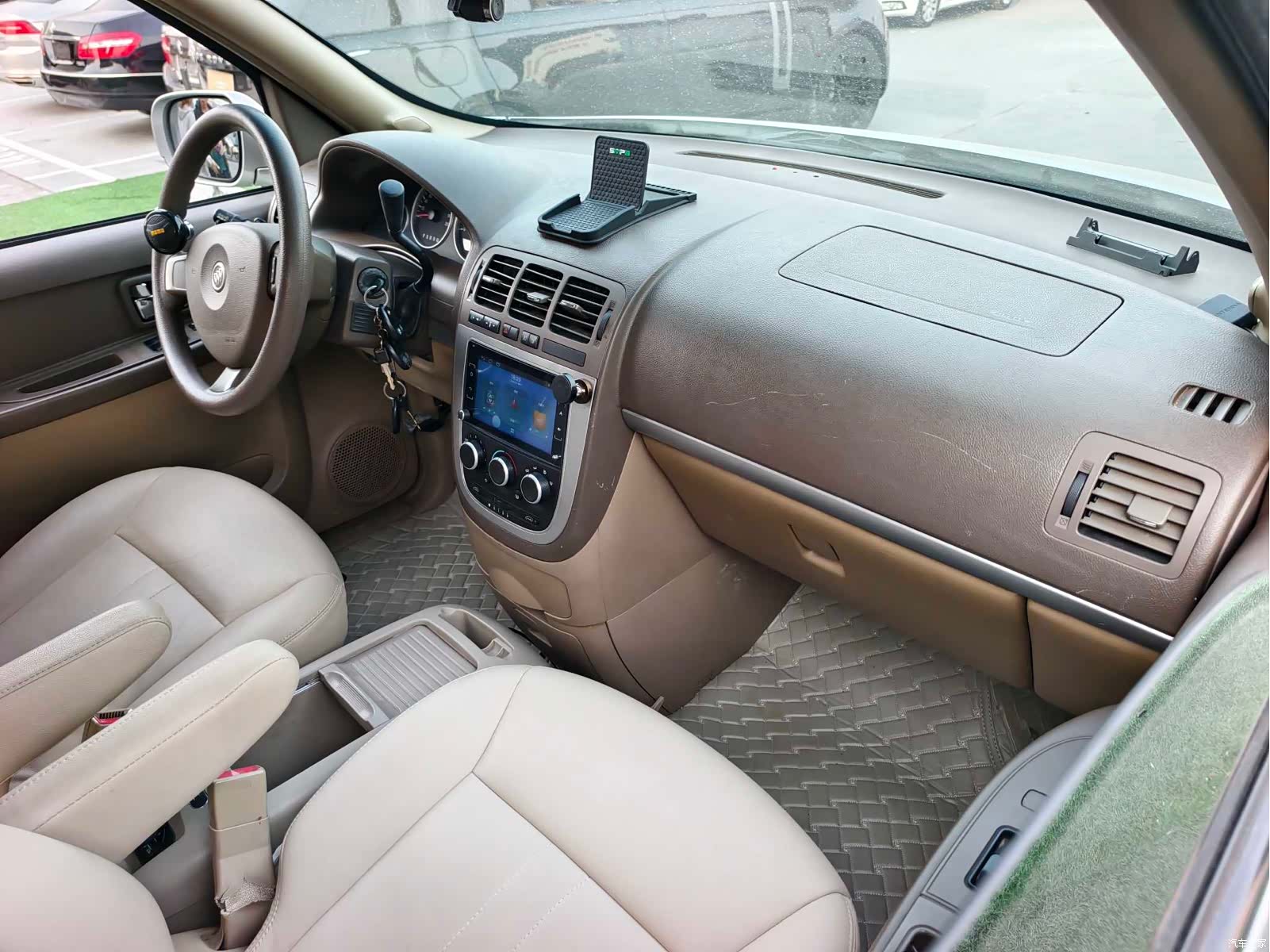 Buick GL8, 2013 14