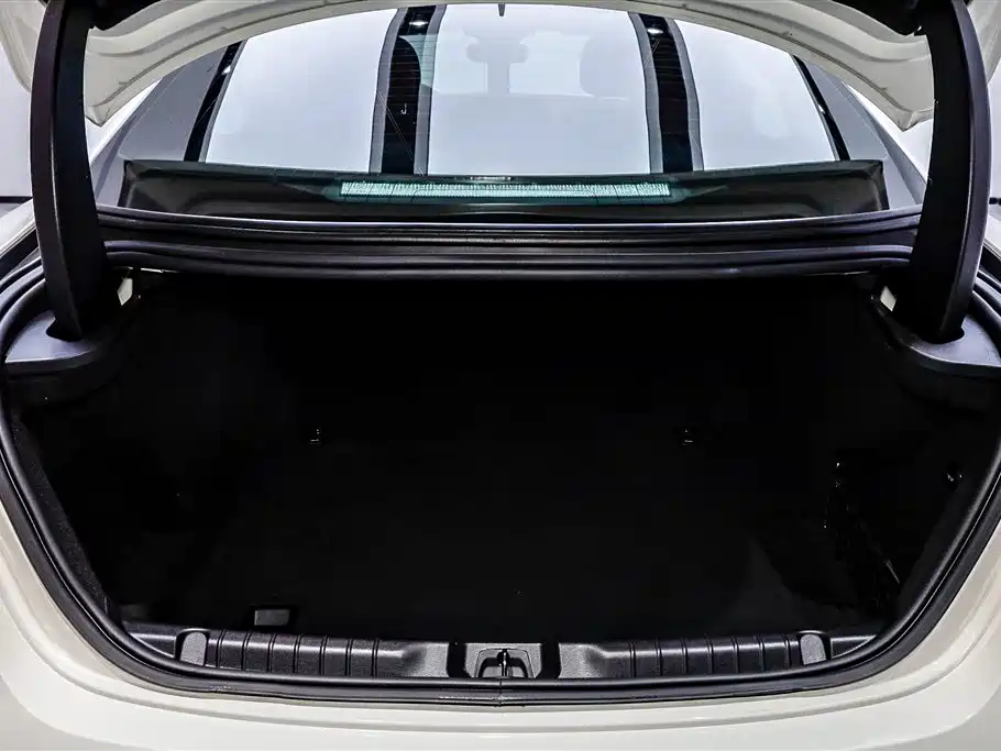 Maserati Ghibli Maserati Ghibli