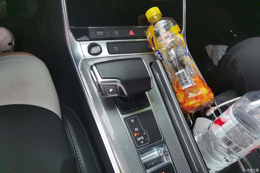 Audi A6L, 2021 16