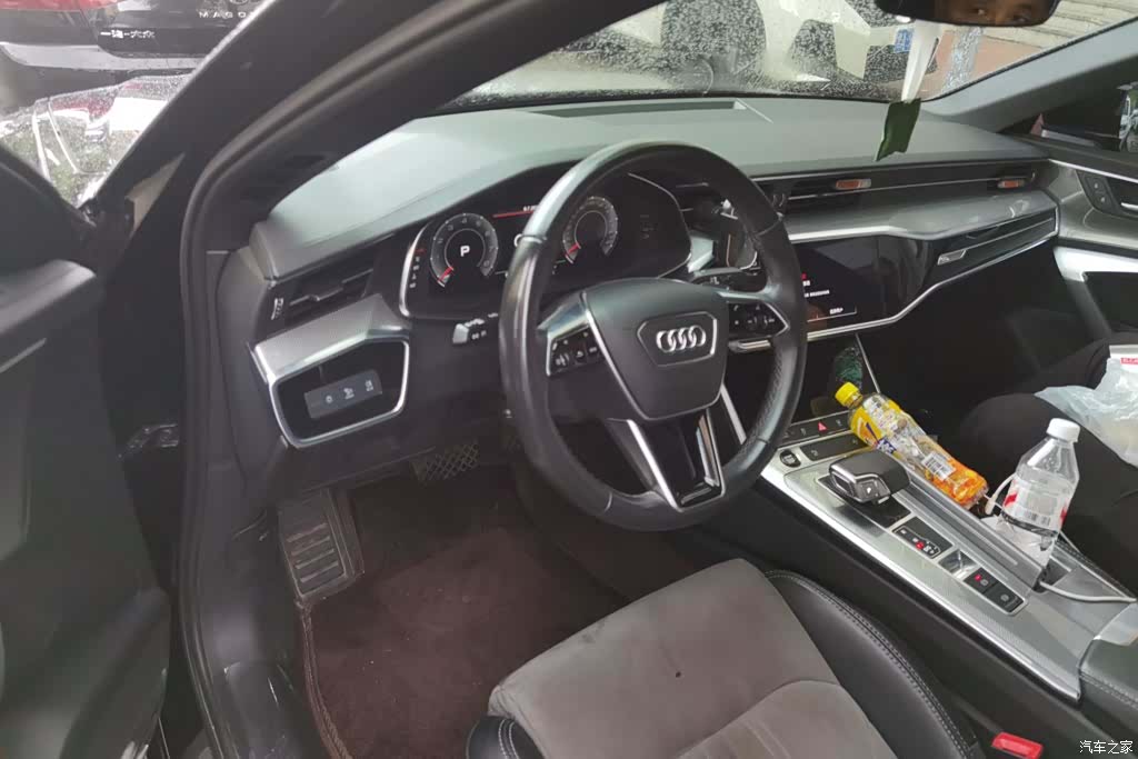 Audi A6L, 2021 12