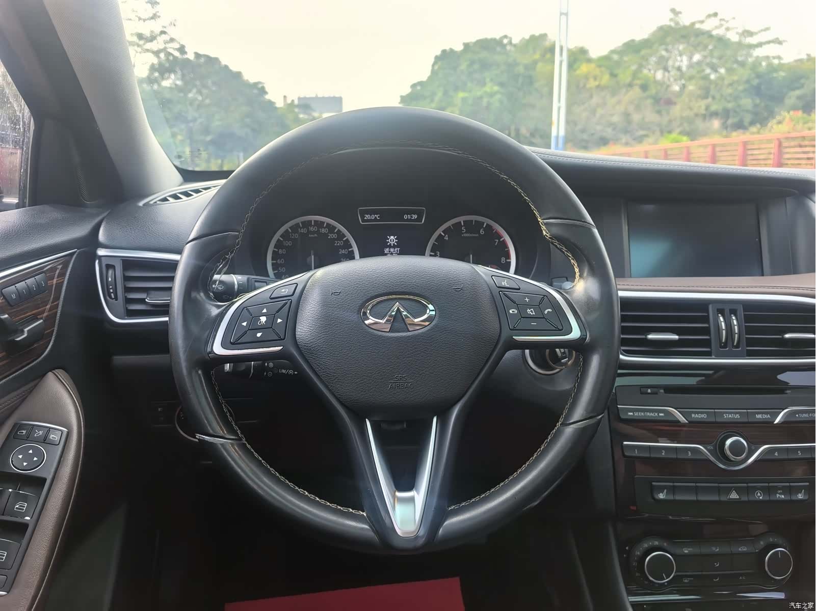 Infiniti QX30, 2018 15