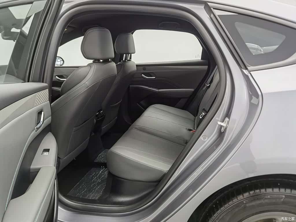 BYD Qin, 2025 15