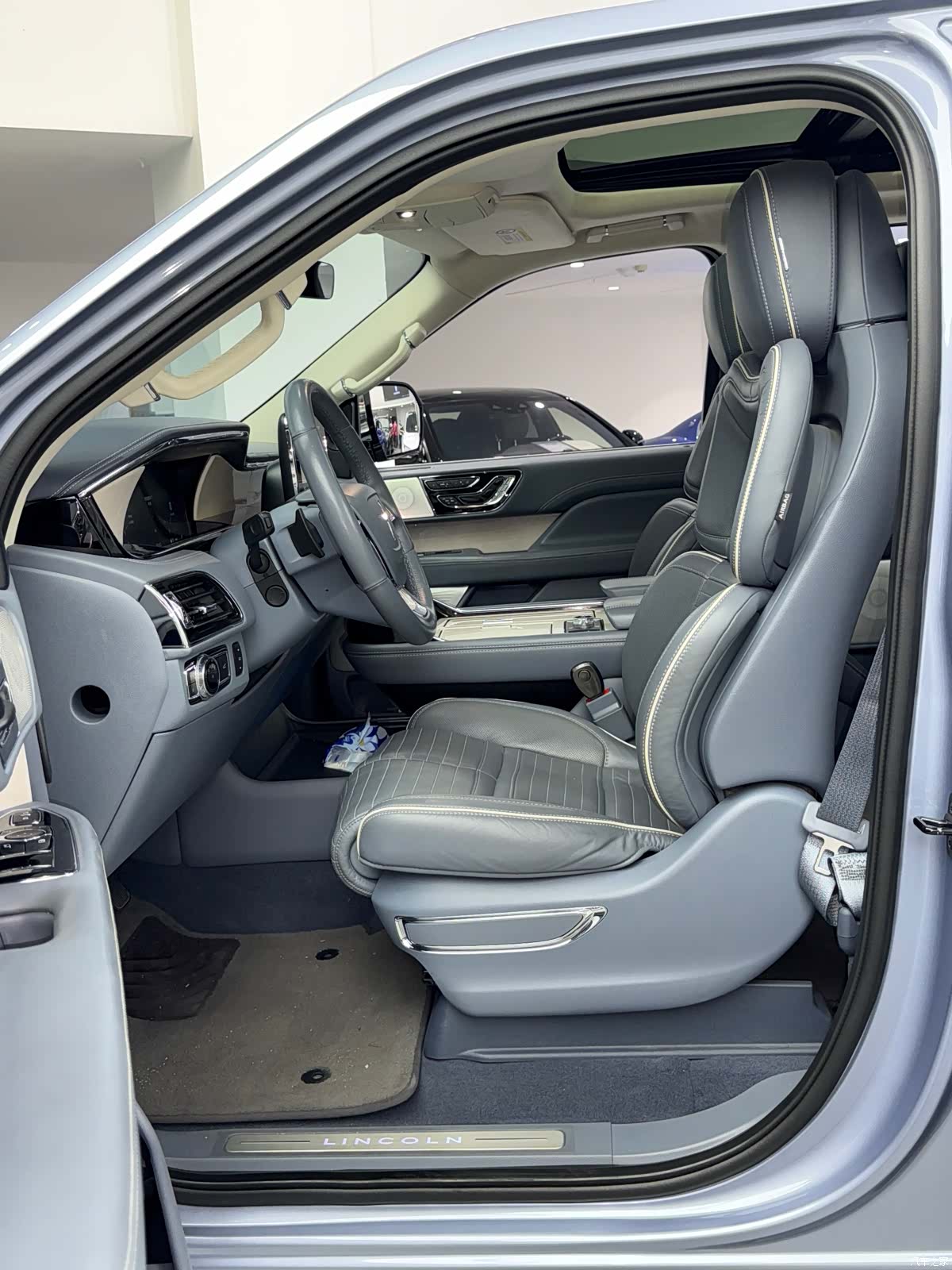 Lincoln Navigator, 2019 6