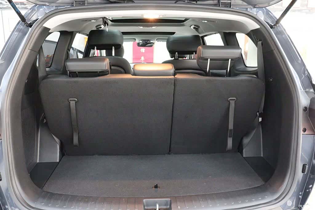 Hyundai Custo, 2023 28