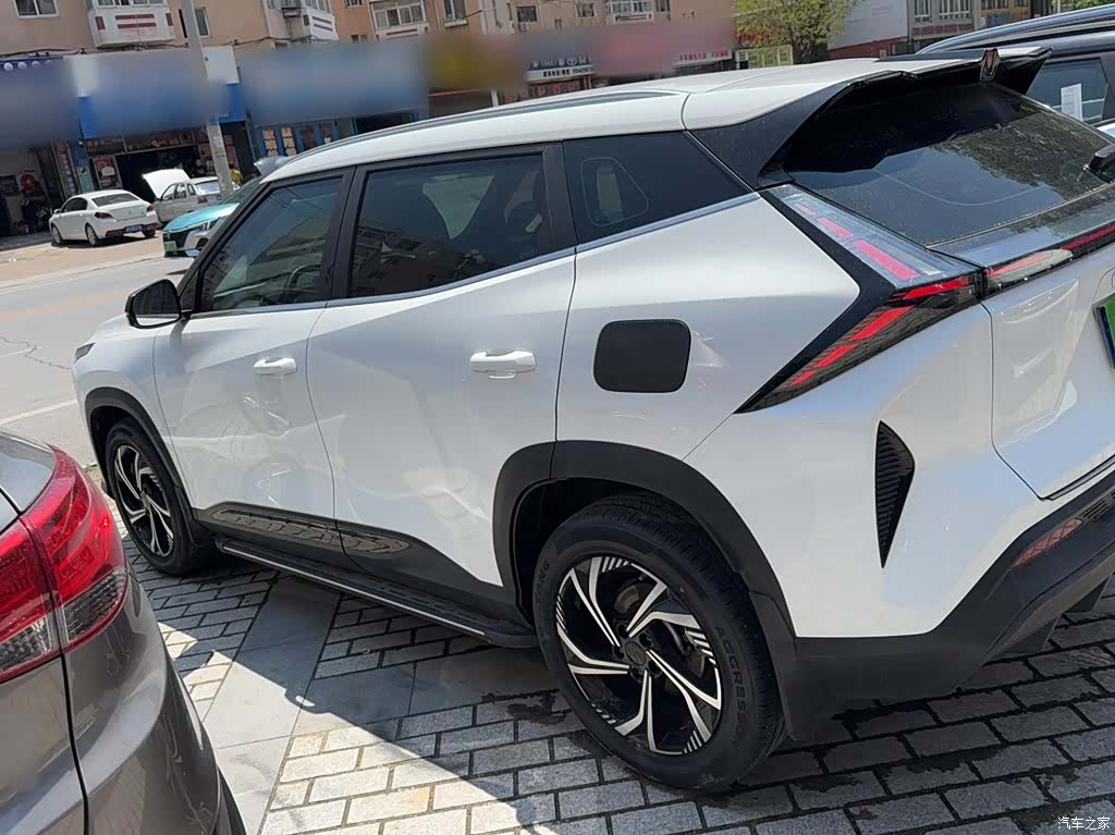 Geely Boyue, 2024 14