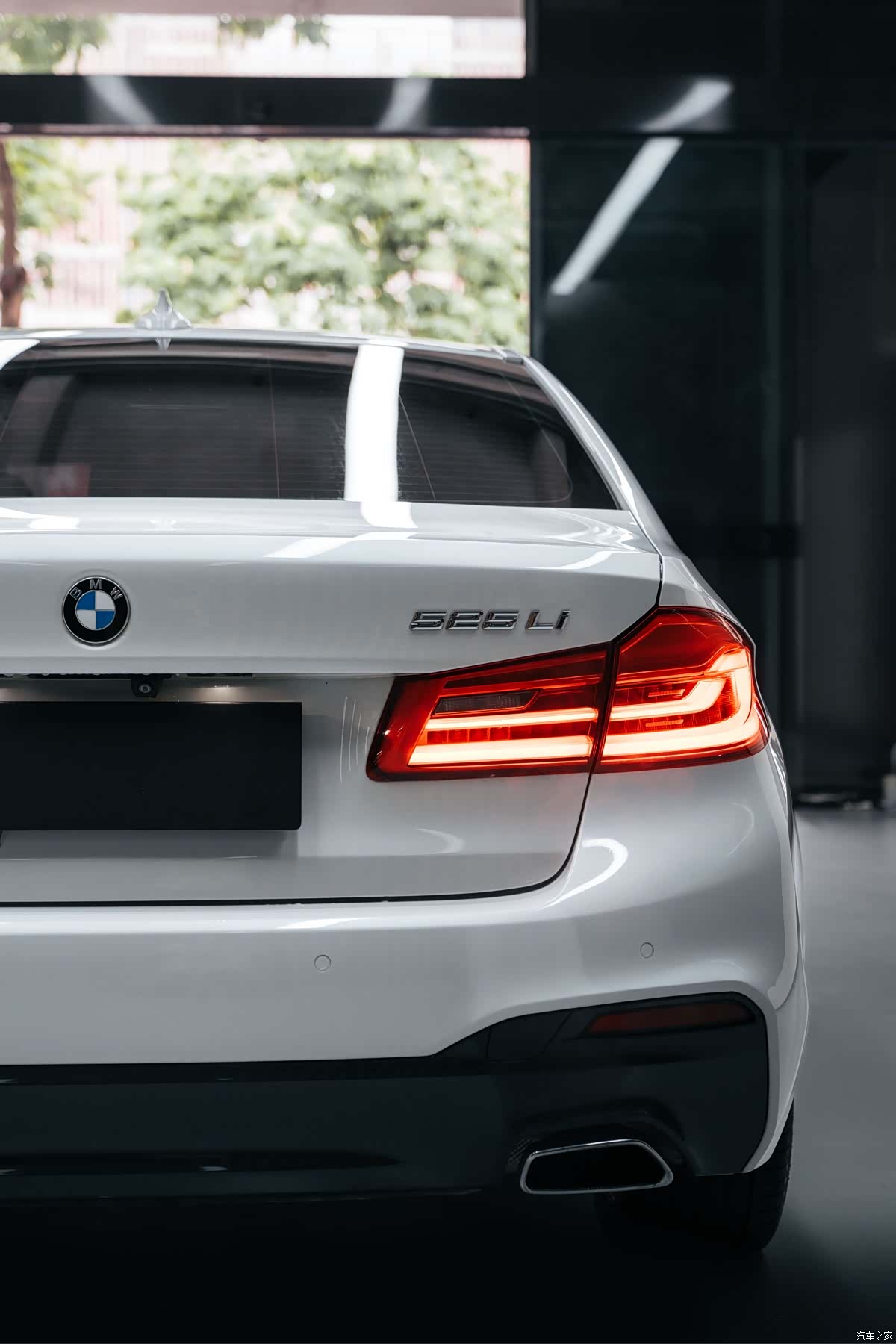 BMW 5 Series, 2018 6