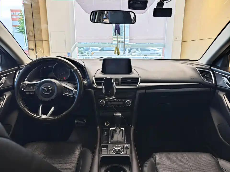 Mazda 3 Angkesaila Mazda 3 Angkesaila