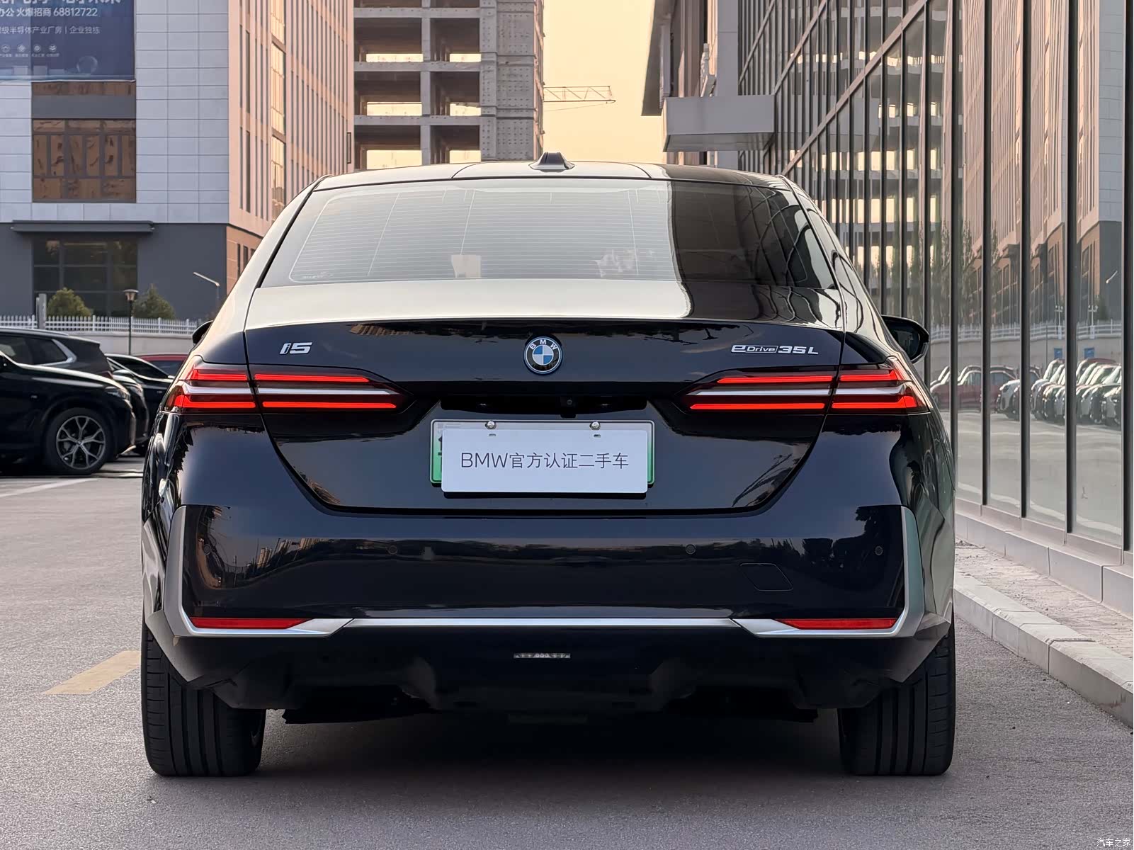 BMW i5, 2024 22