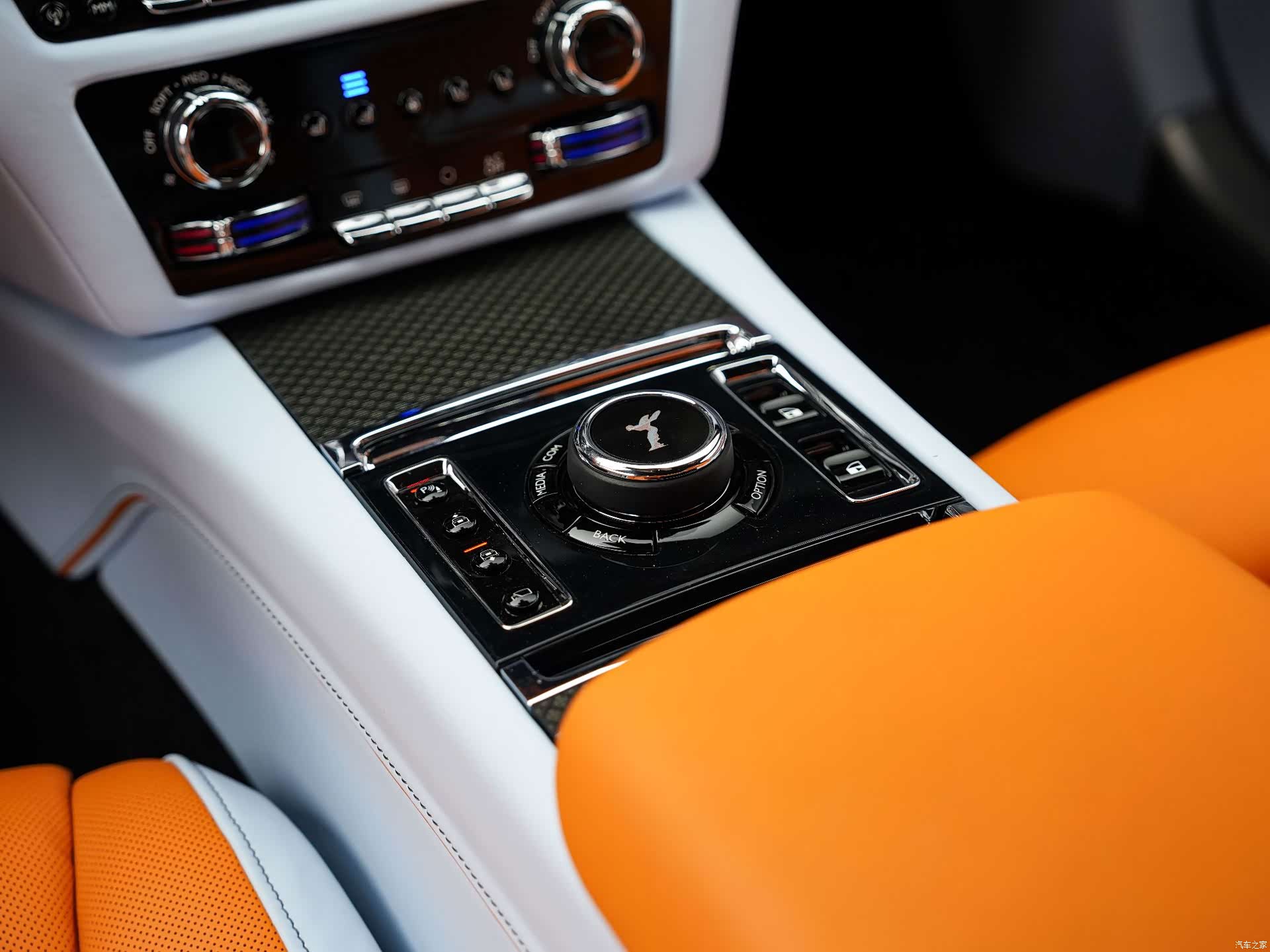 Rolls-Royce Ghost, 2023 15