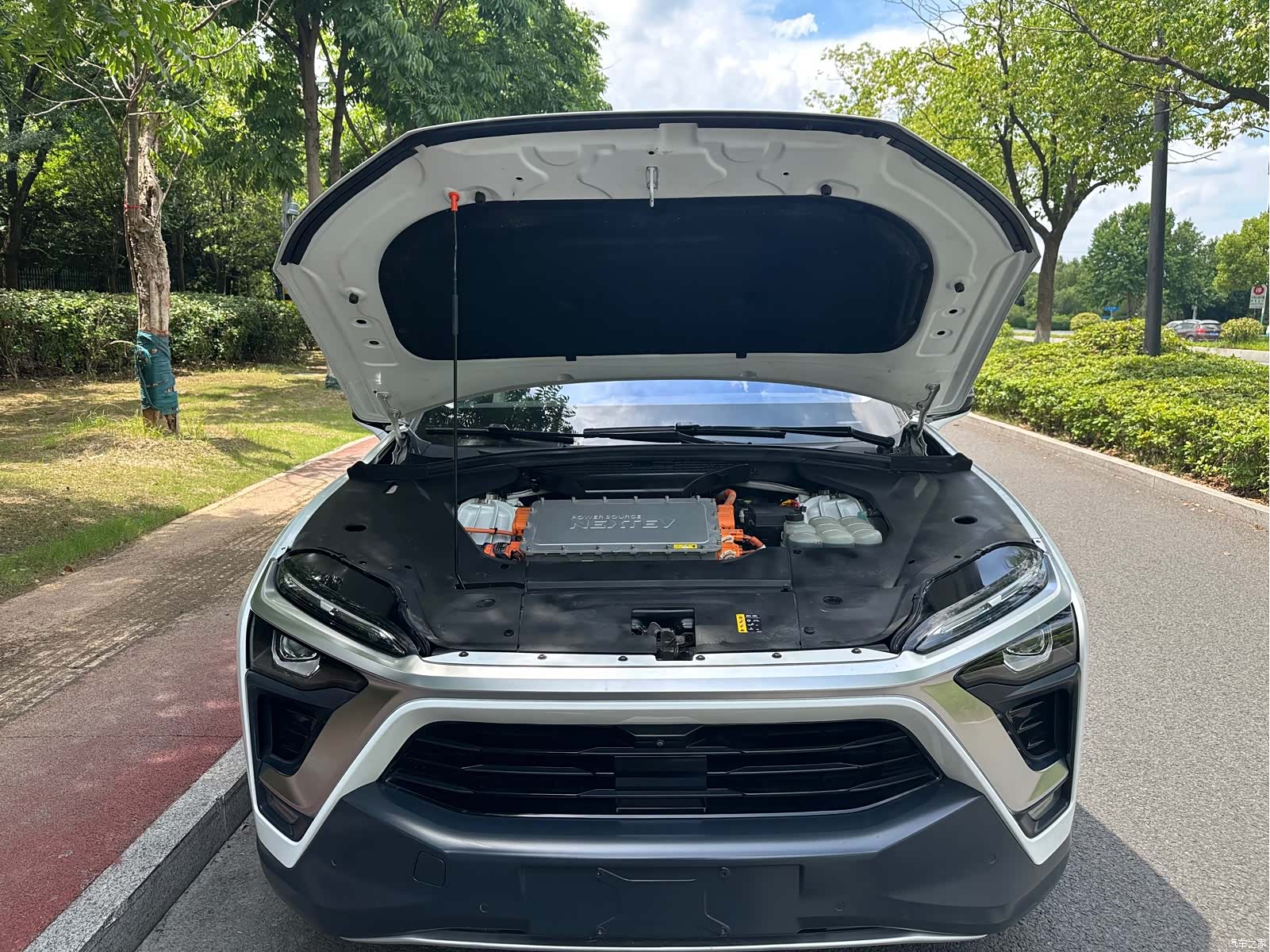 NIO ES8, 2019 22