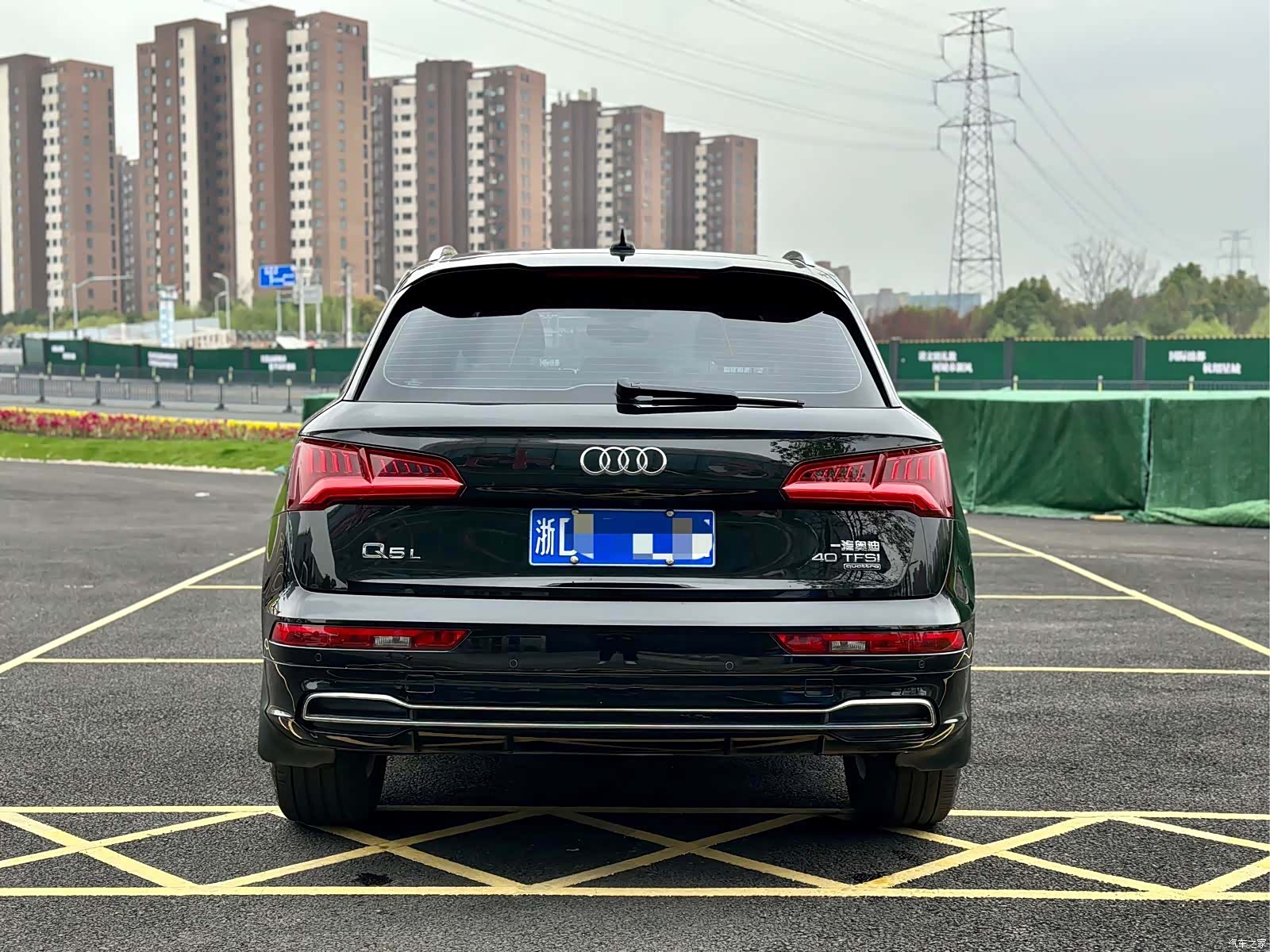 Audi Q5L, 2019 все фото