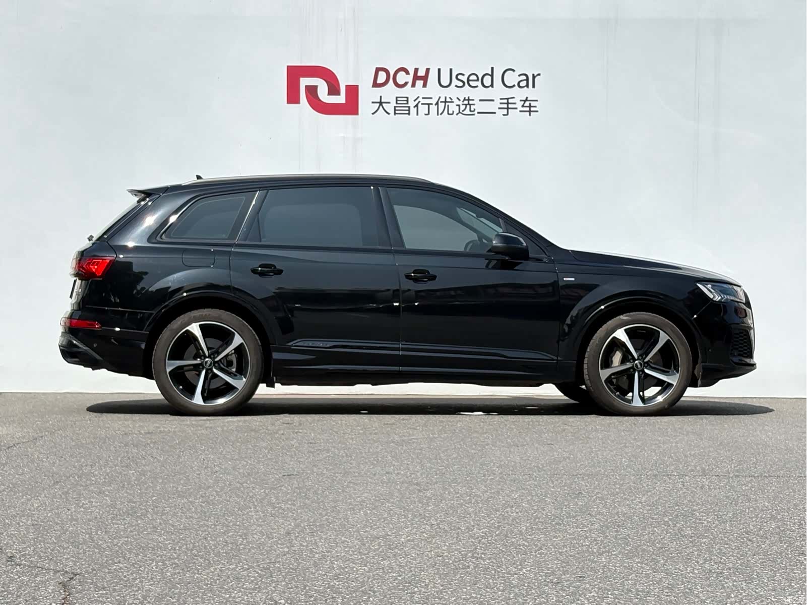 Audi Q7, 2022 3
