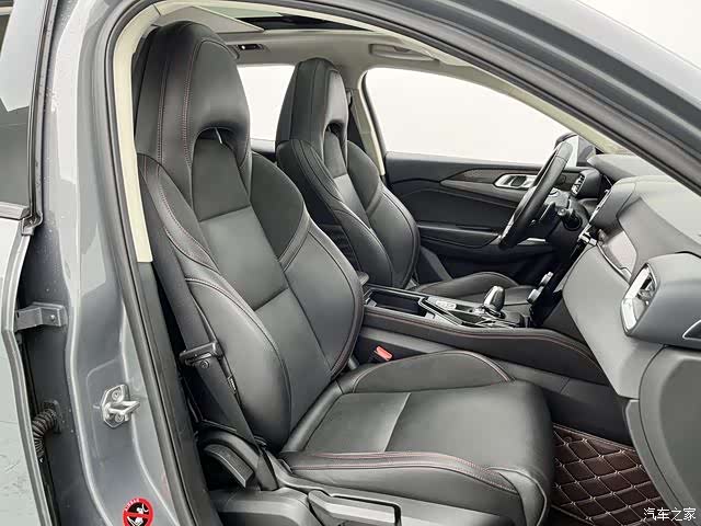 Lynk & Co 01, 2019 17