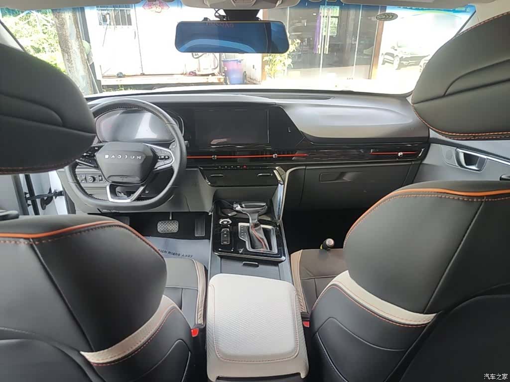 Wuling RC-6, 2019 10