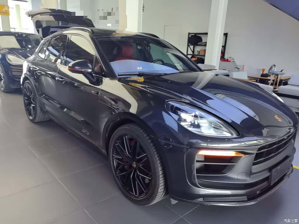 Porsche Macan, 2022 4