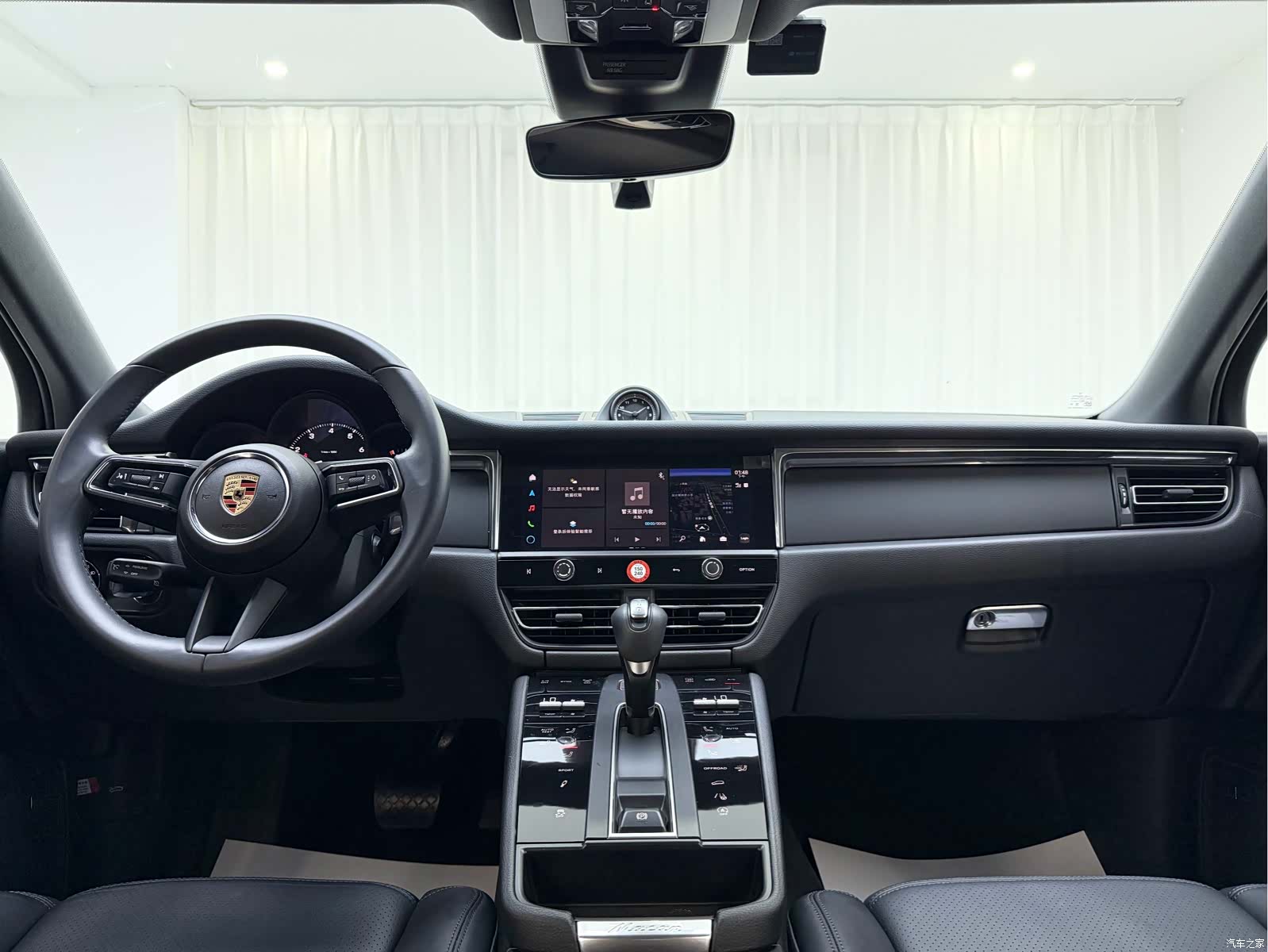 Porsche Macan, 2024 6