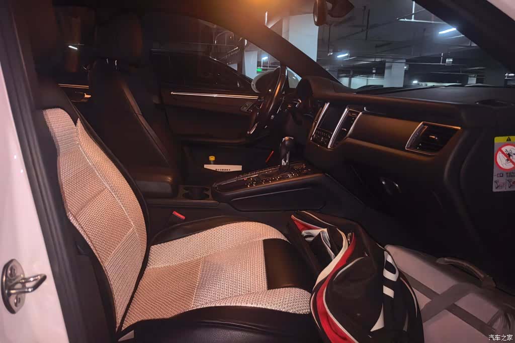 Porsche Macan, 2015 8