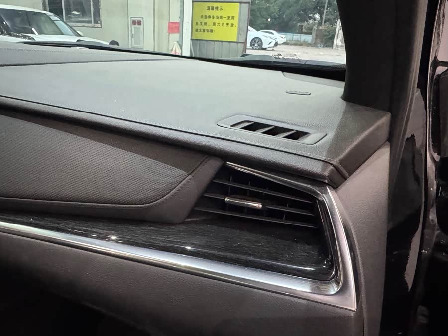 Cadillac XT5 2022, фото 16